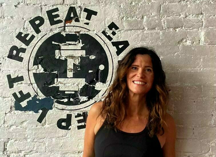 Vanessa Schneider - personal trainer and instructor.